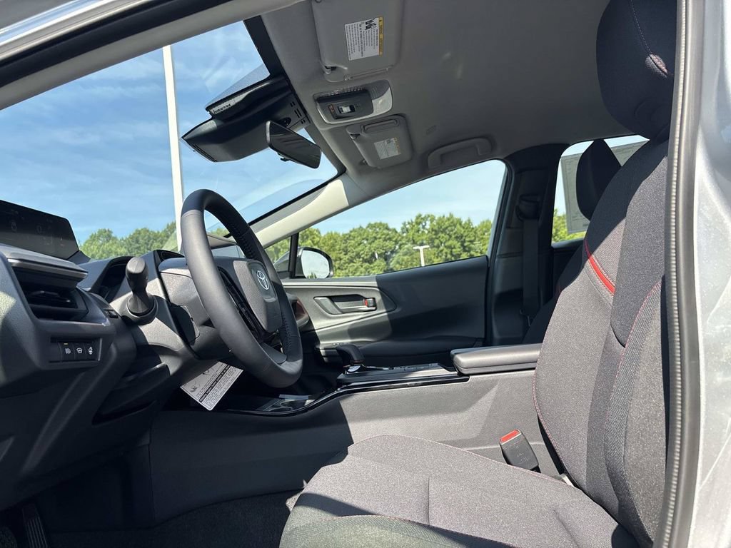 New 2026 Toyota Prius Plug-In Hybrid FWD image 26