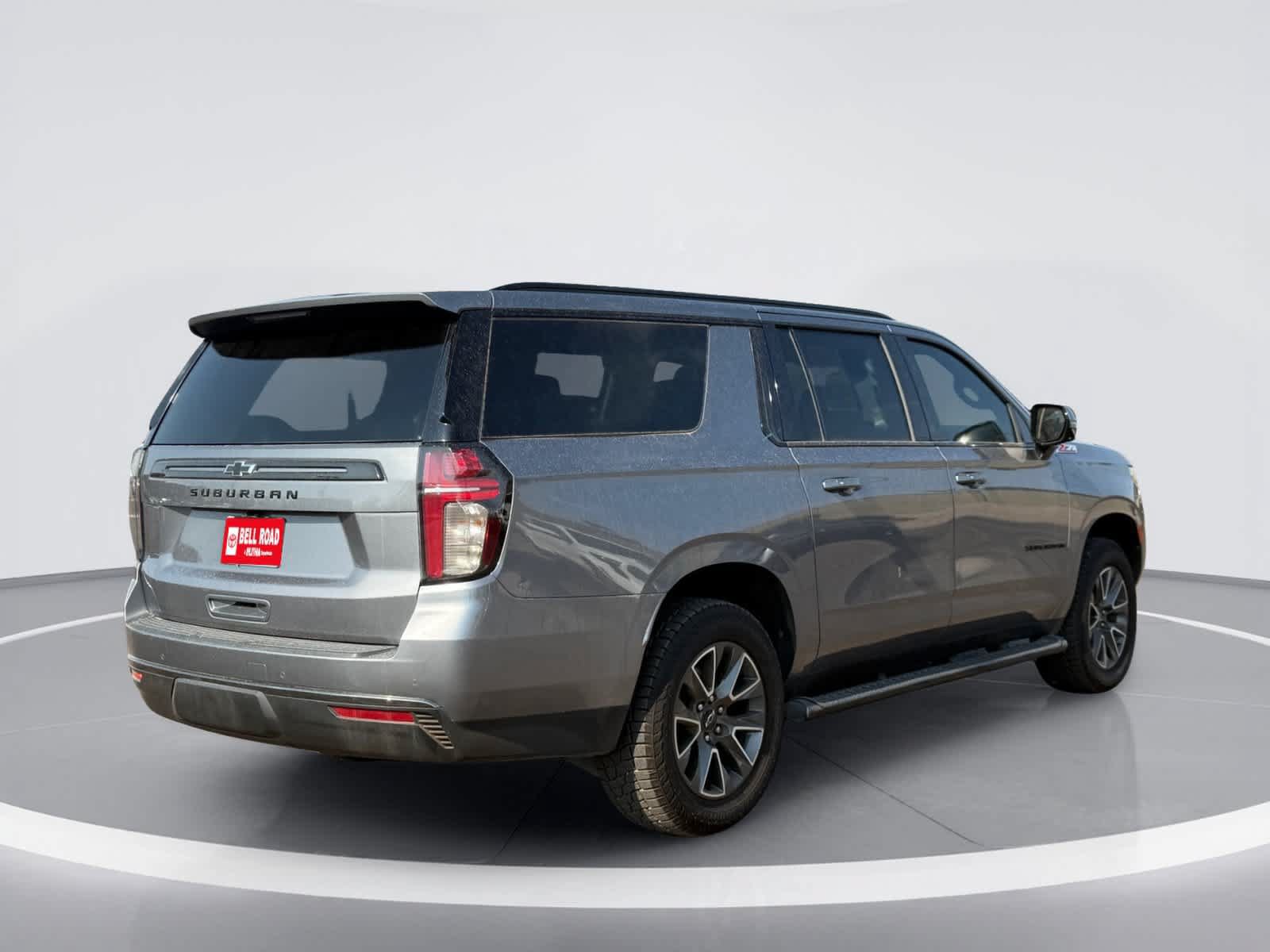 Used 2022 Chevrolet Suburban Z71 w/ Z71 Off-Road Package AWD/4WD image 9