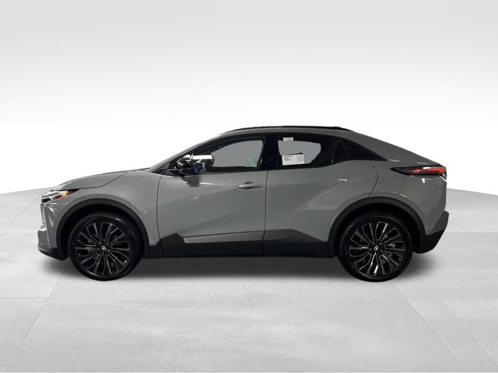 New 2026 Toyota C-HR AWD/4WD image 2
