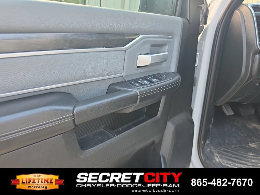 Used 2021 RAM 3500 Big Horn AWD/4WD image 11