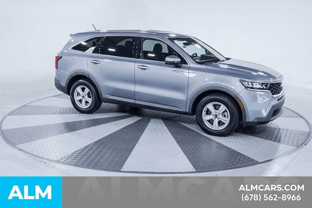 Used 2023 Kia Sorento LX FWD image 13