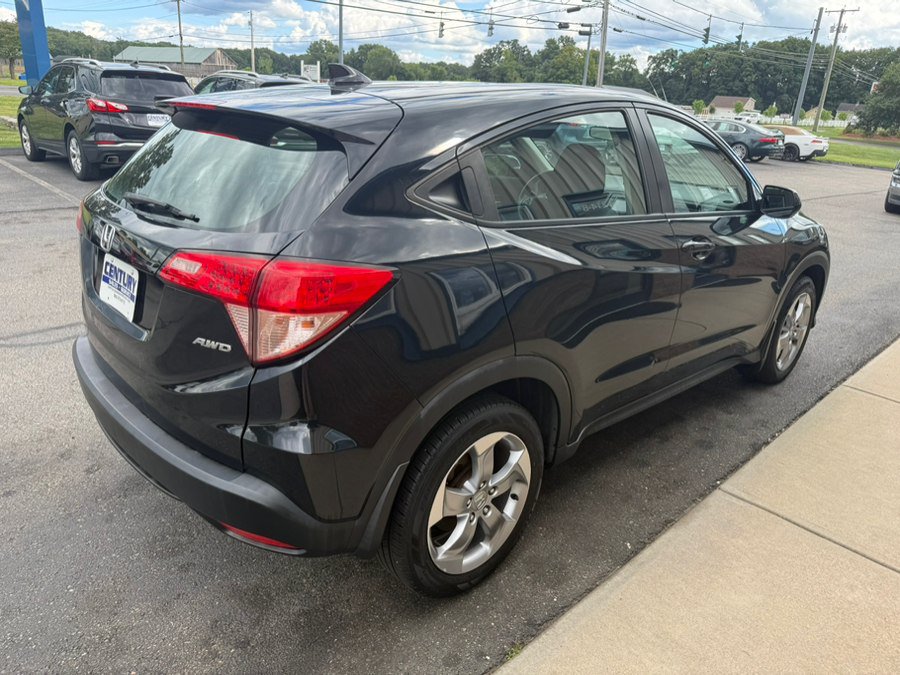 Used 2018 Honda HR-V LX image 8