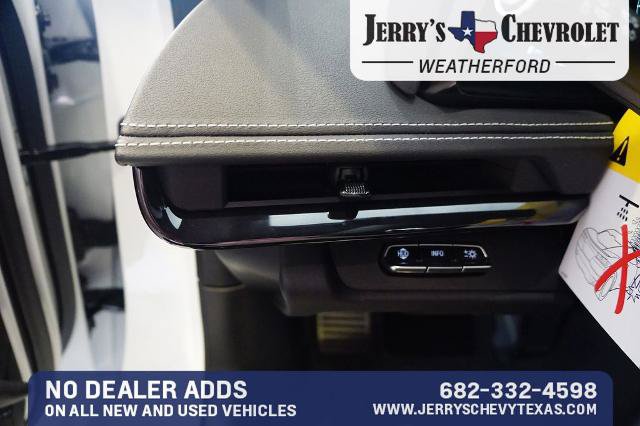 New 2025 Chevrolet Corvette E-Ray w/ Stealth Interior Trim Package AWD/4WD image 13