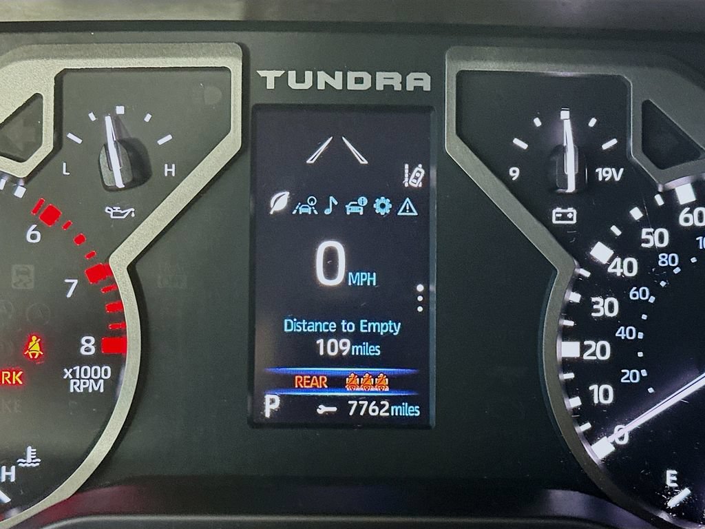 Used 2022 Toyota Tundra Limited w/ TRD Off-Road Package AWD/4WD image 15