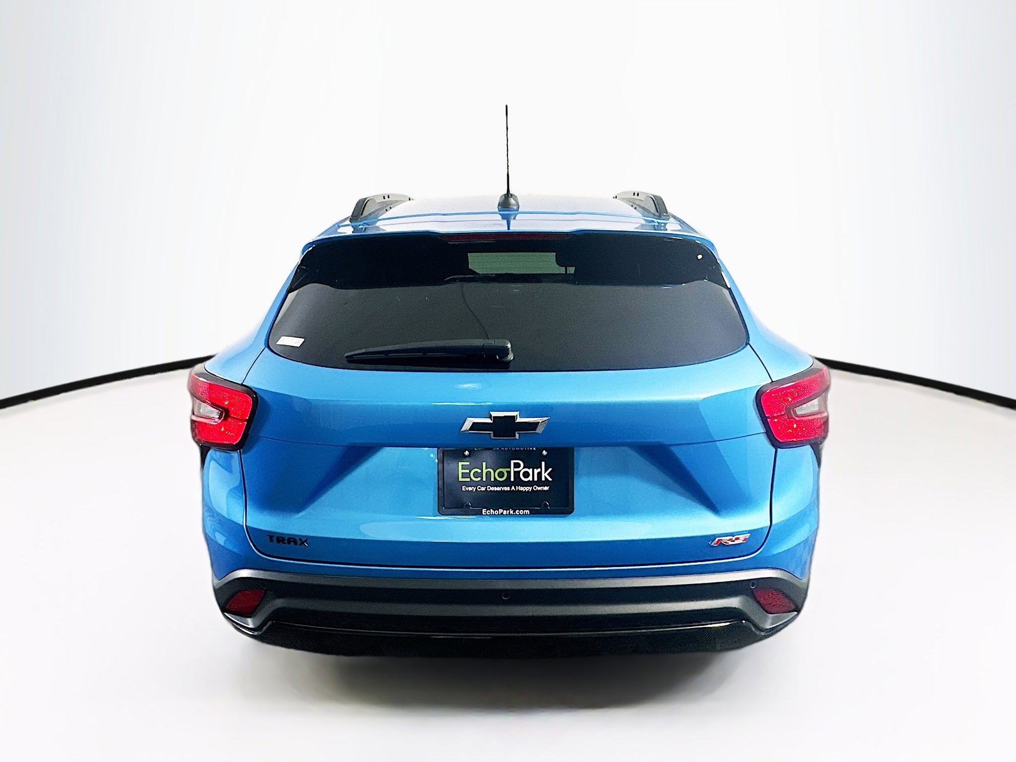Used 2025 Chevrolet Trax RS w/ Driver Confidence Package FWD image 7