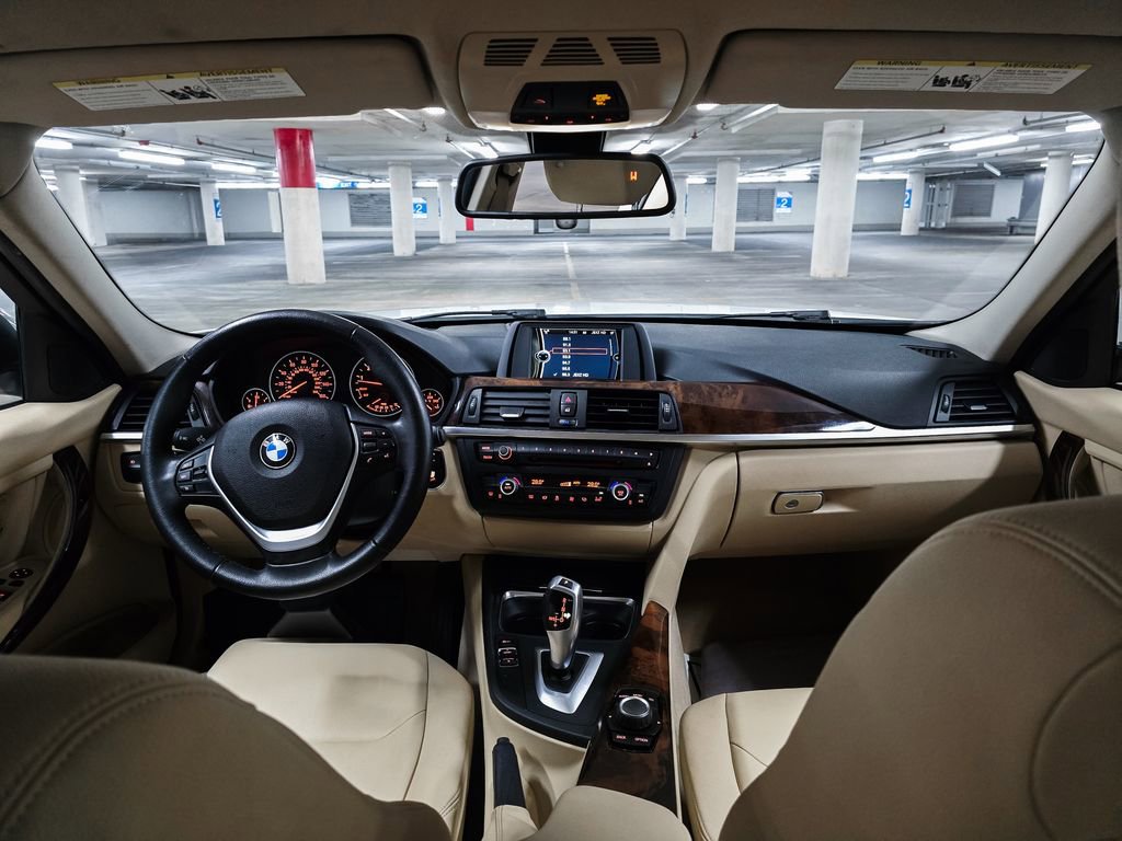 Used 2014 BMW 328i Sedan image 3