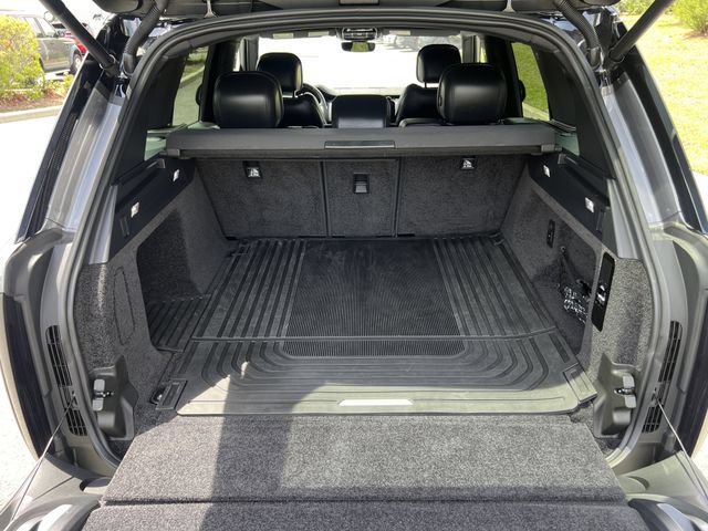 Used 2023 Land Rover Range Rover SE AWD/4WD image 10
