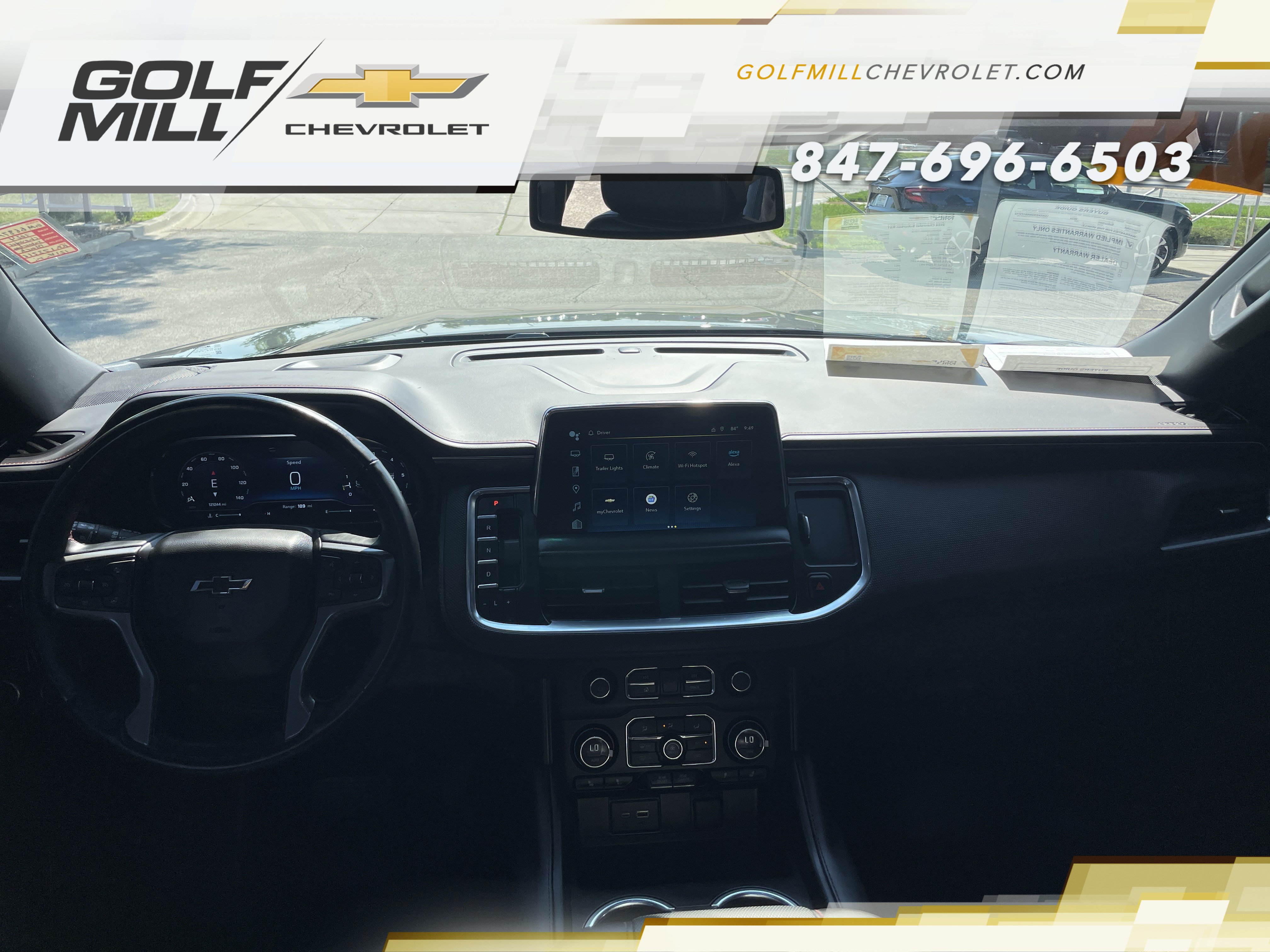 Used 2024 Chevrolet Suburban RST w/ Luxury Package AWD/4WD image 29