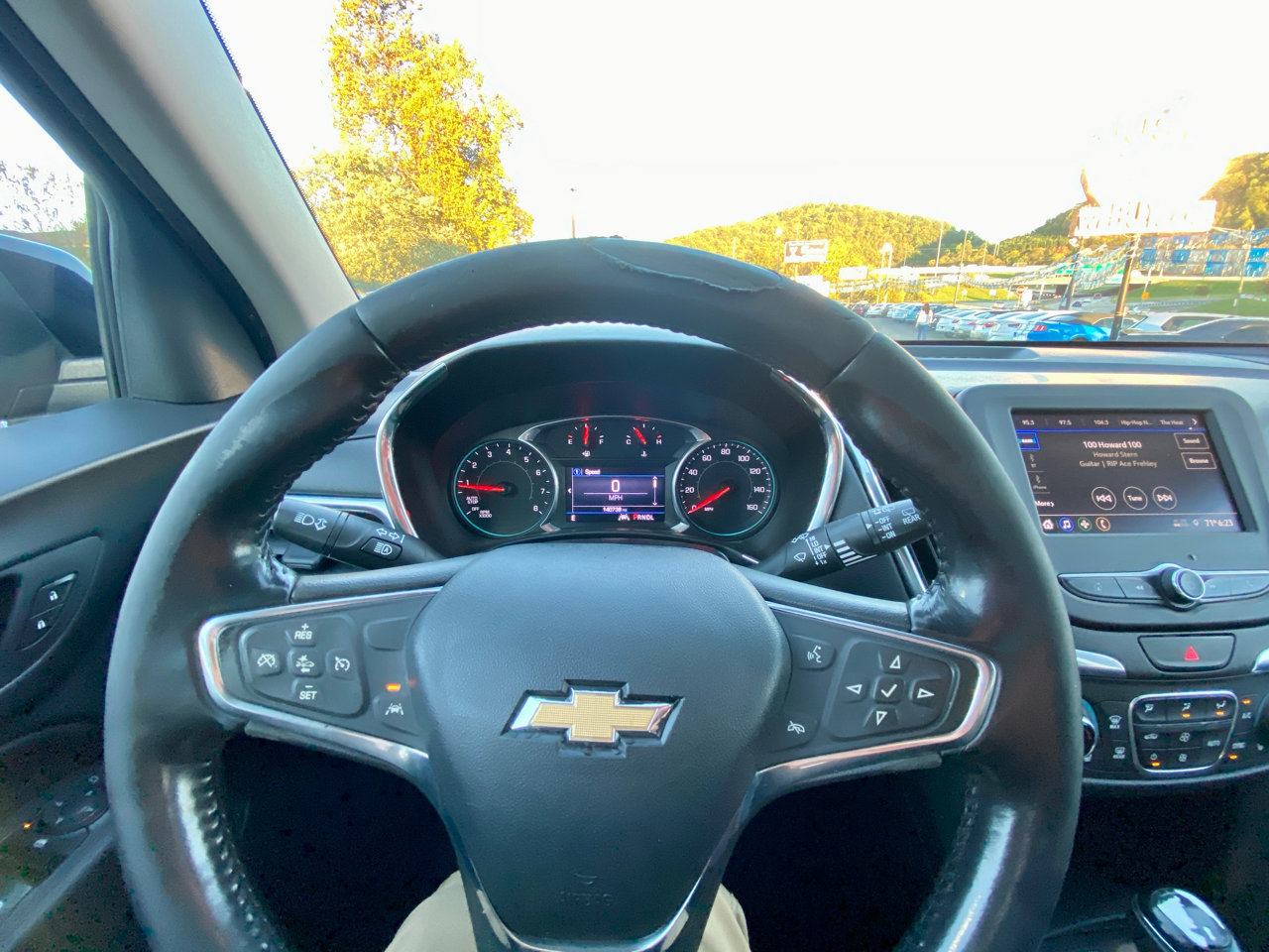 Used 2020 Chevrolet Equinox LT image 19