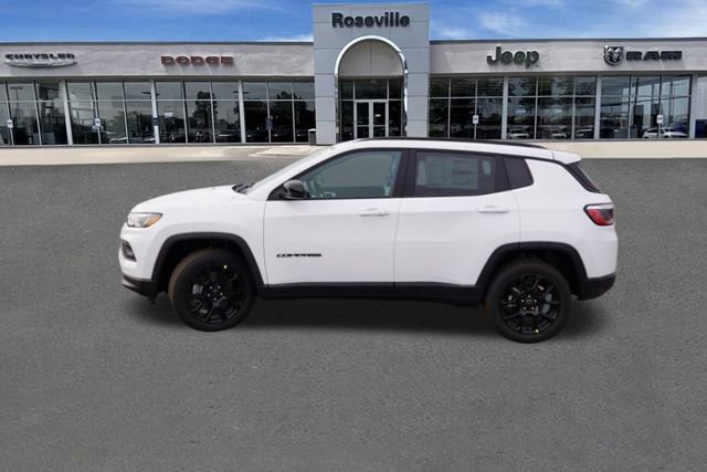 New 2026 Jeep Compass Latitude image 6