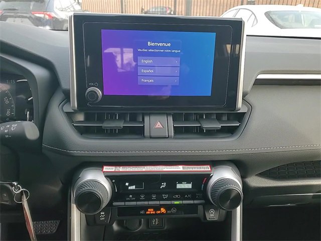 Used 2025 Toyota RAV4 LE image 18