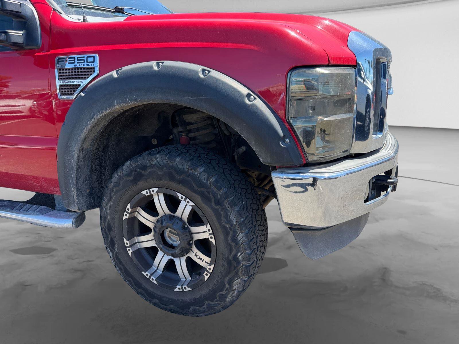 Used 2010 Ford F350 XLT AWD/4WD image 2