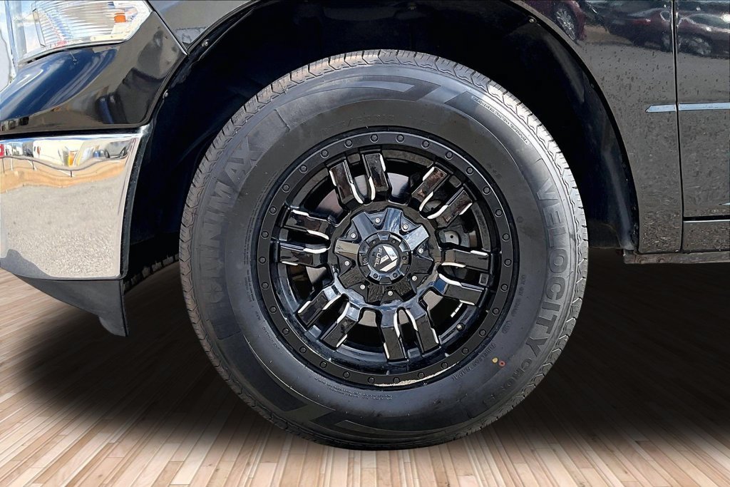 Used 2018 RAM 1500 Classic SLT AWD/4WD image 8