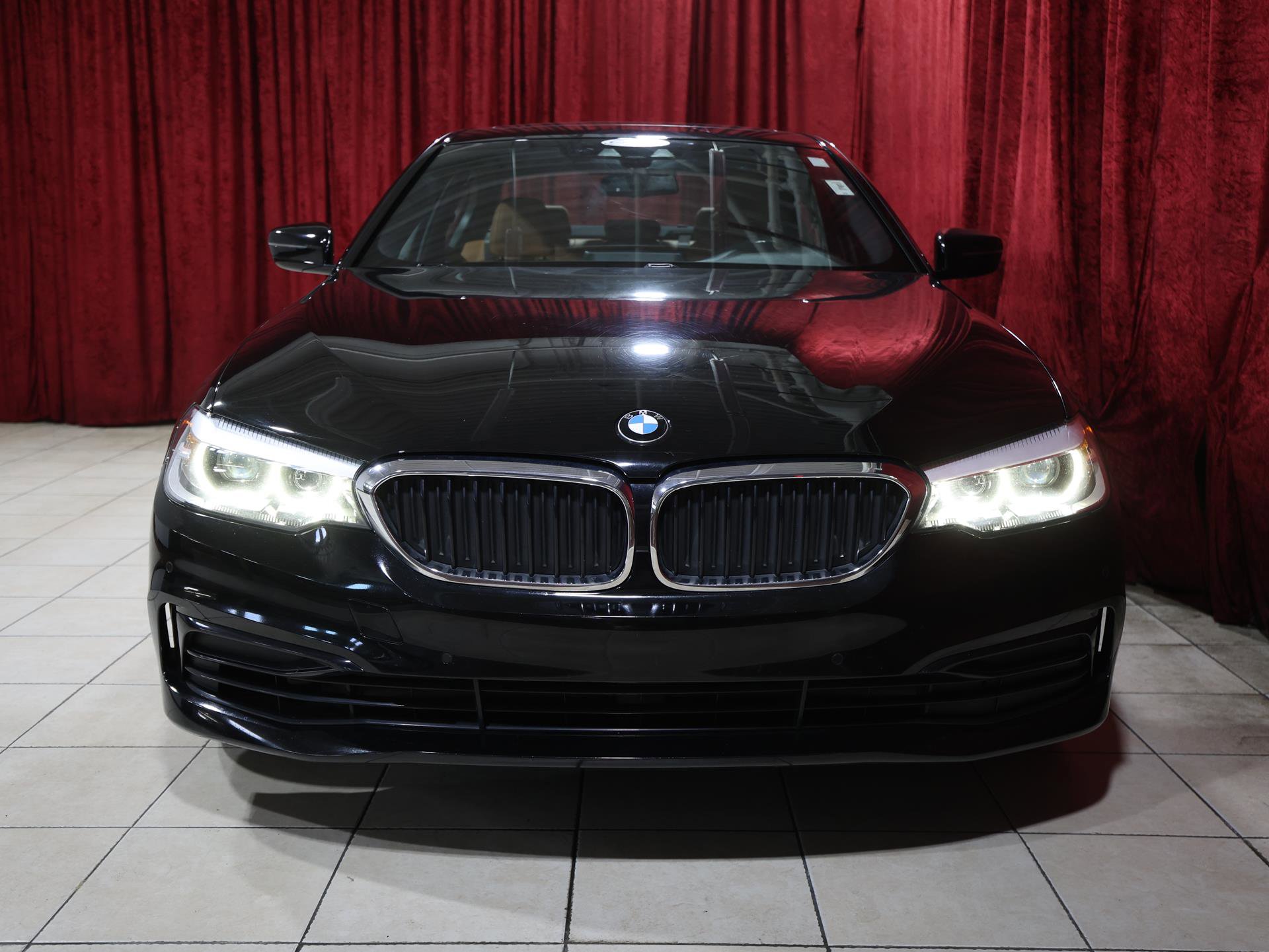 Used 2019 BMW 540i w/ Convenience Package RWD image 9