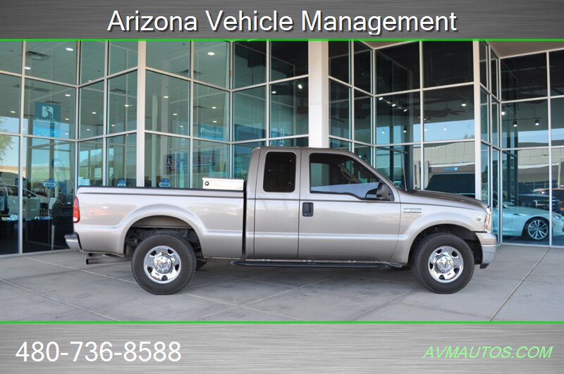 Used 2005 Ford F250 XLT RWD image 1