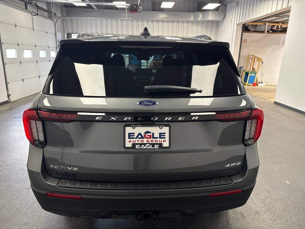 New 2026 Ford Explorer Active AWD/4WD image 9