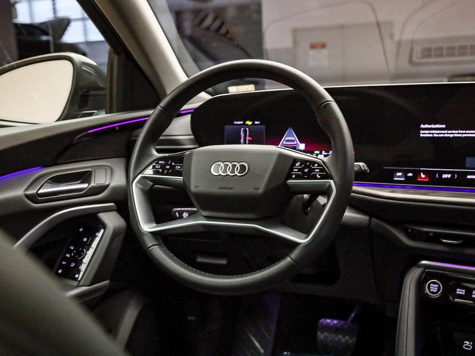 Certified 2025 Audi Q5 Premium w/ Convenience Package AWD/4WD image 14