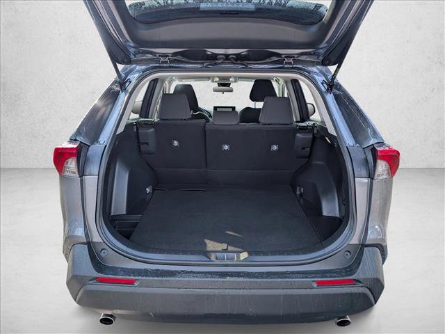 Used 2025 Toyota RAV4 LE image 6