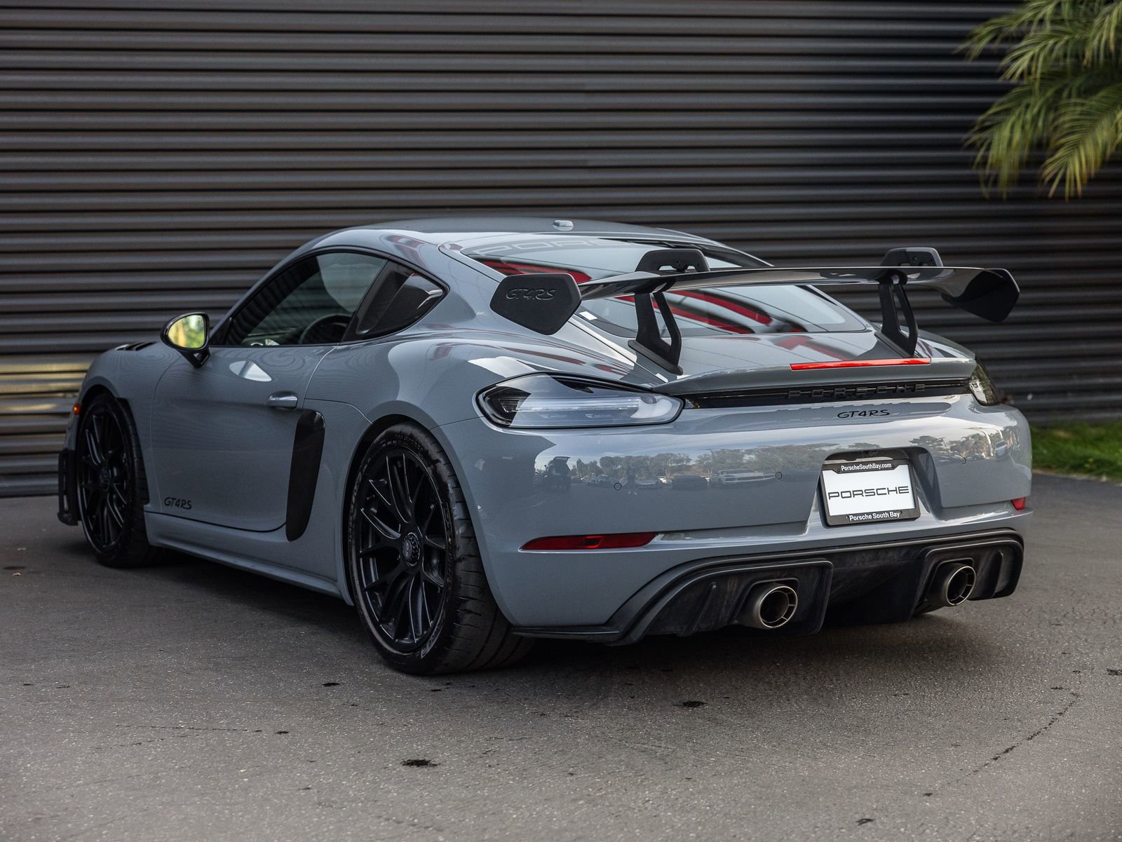Used 2023 Porsche 718 Cayman GT4 RS RWD image 3