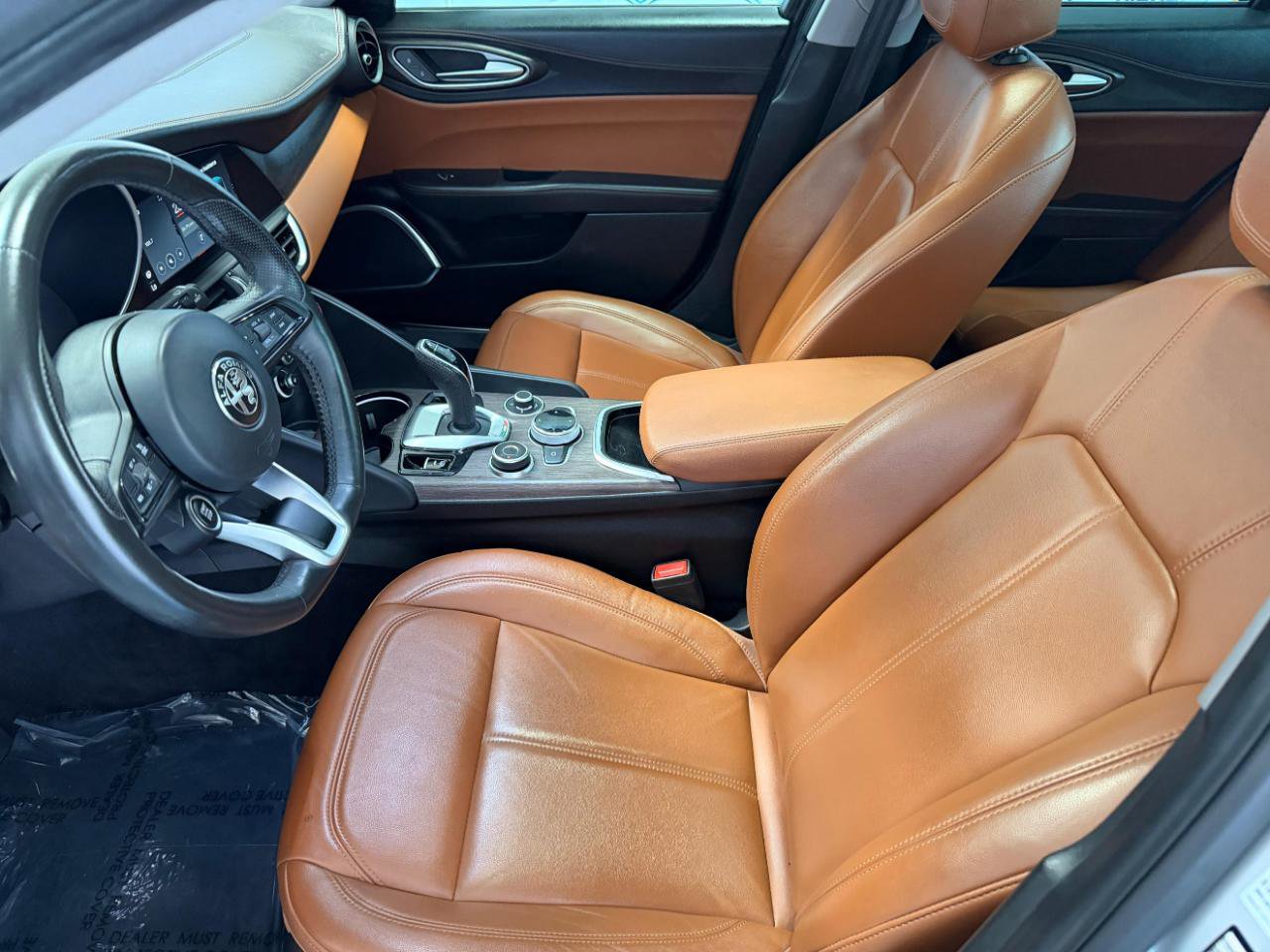 Used 2020 Alfa Romeo Giulia Ti w/ Nero Edizione RWD image 16