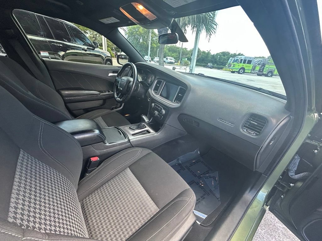 Used 2023 Dodge Charger SXT w/ Blacktop Package RWD image 27
