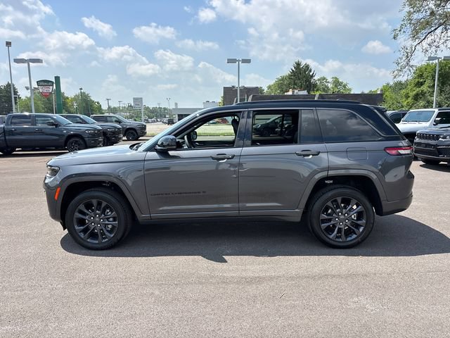 New 2026 Jeep Grand Cherokee Limited AWD/4WD image 3