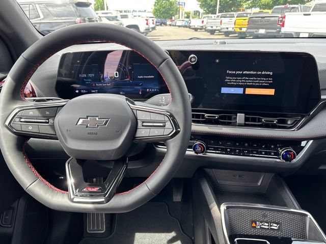 New 2026 Chevrolet Equinox RS w/ Convenience Package III AWD/4WD image 17