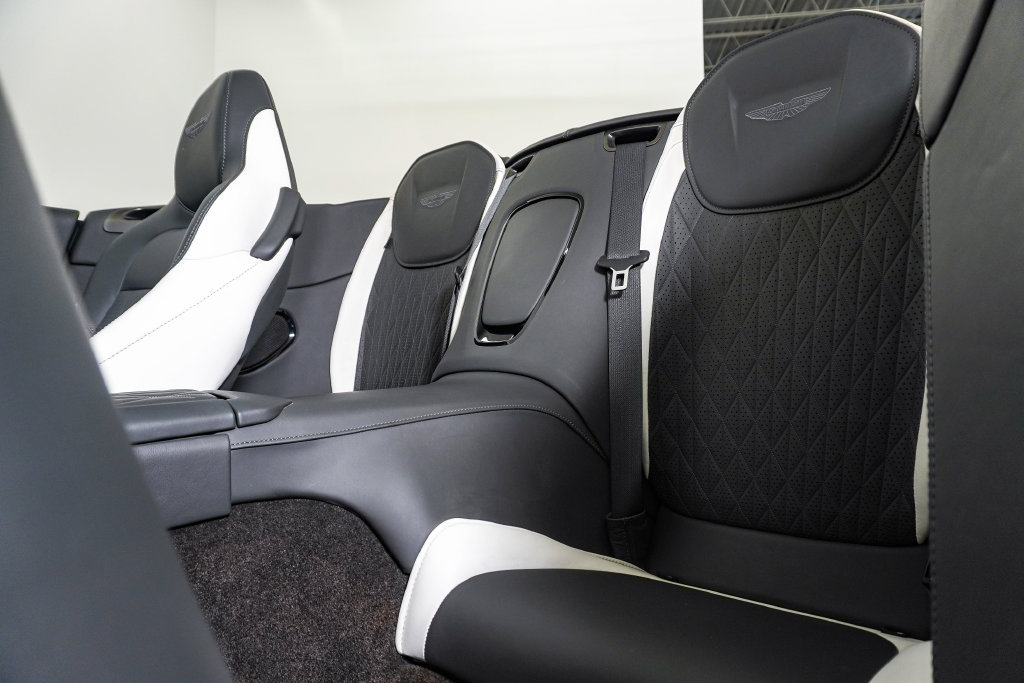 Used 2024 Aston Martin DB12 Convertible RWD image 25