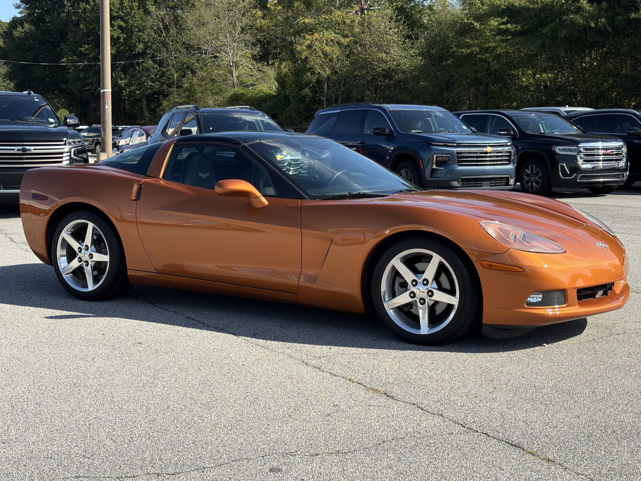 Used 2007 Chevrolet Corvette Coupe w/ Preferred Equipment Group RWD image 9