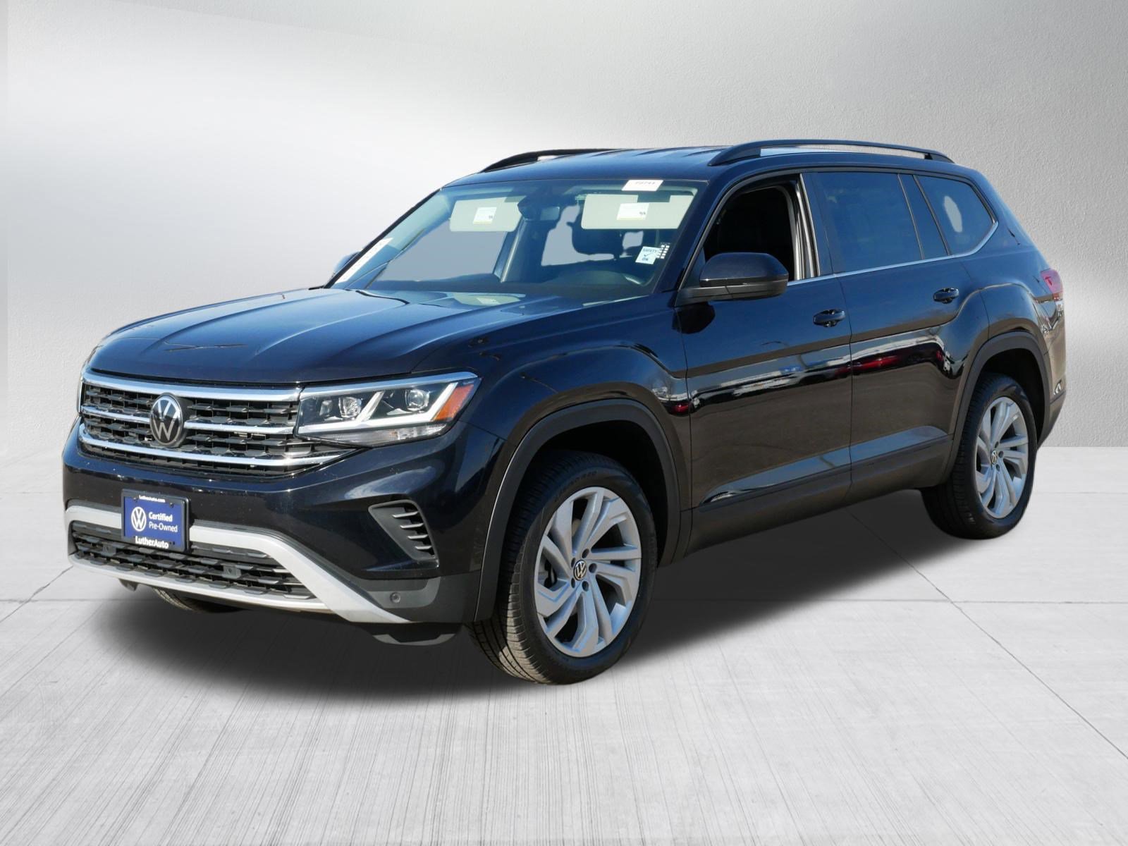 Certified 2023 Volkswagen Atlas SE image 3