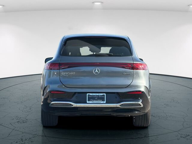 Certified 2023 Mercedes-Benz EQS 580 4MATIC SUV image 6