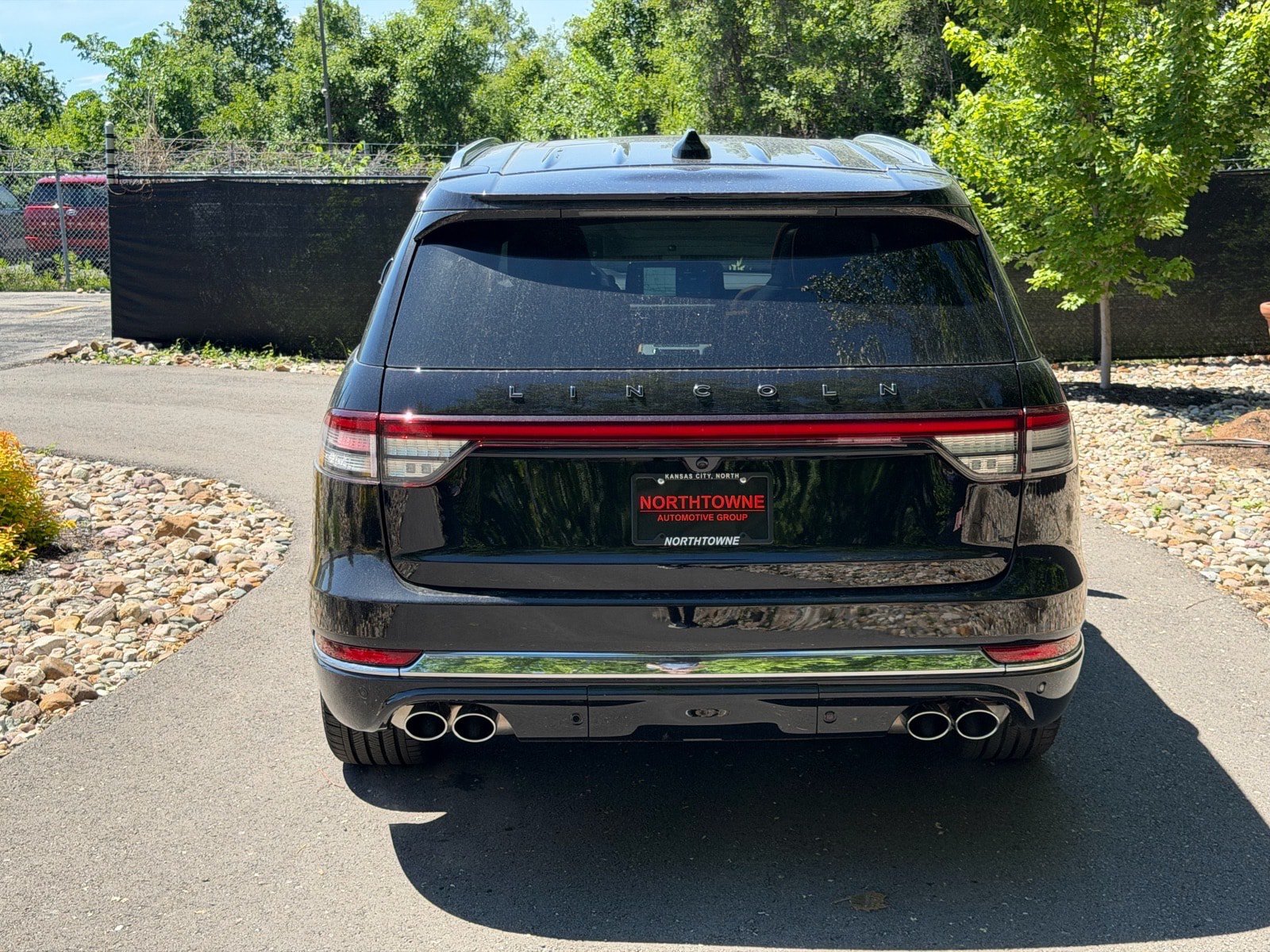 New 2026 Lincoln Aviator Black Label AWD/4WD image 4