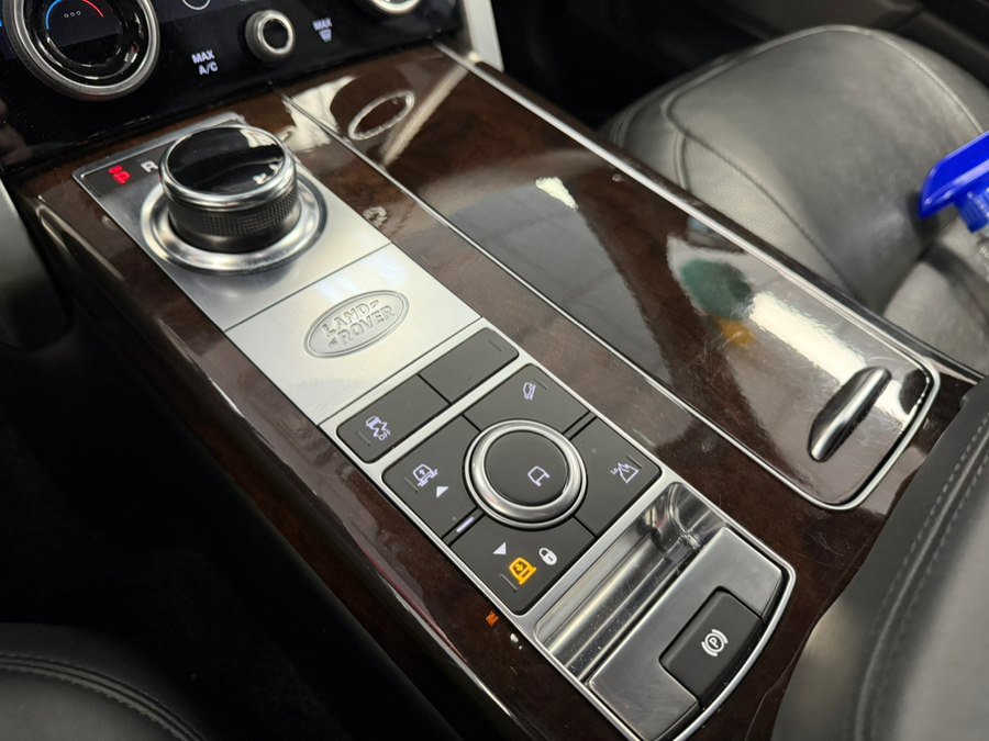 Used 2020 Land Rover Range Rover HSE AWD/4WD image 29