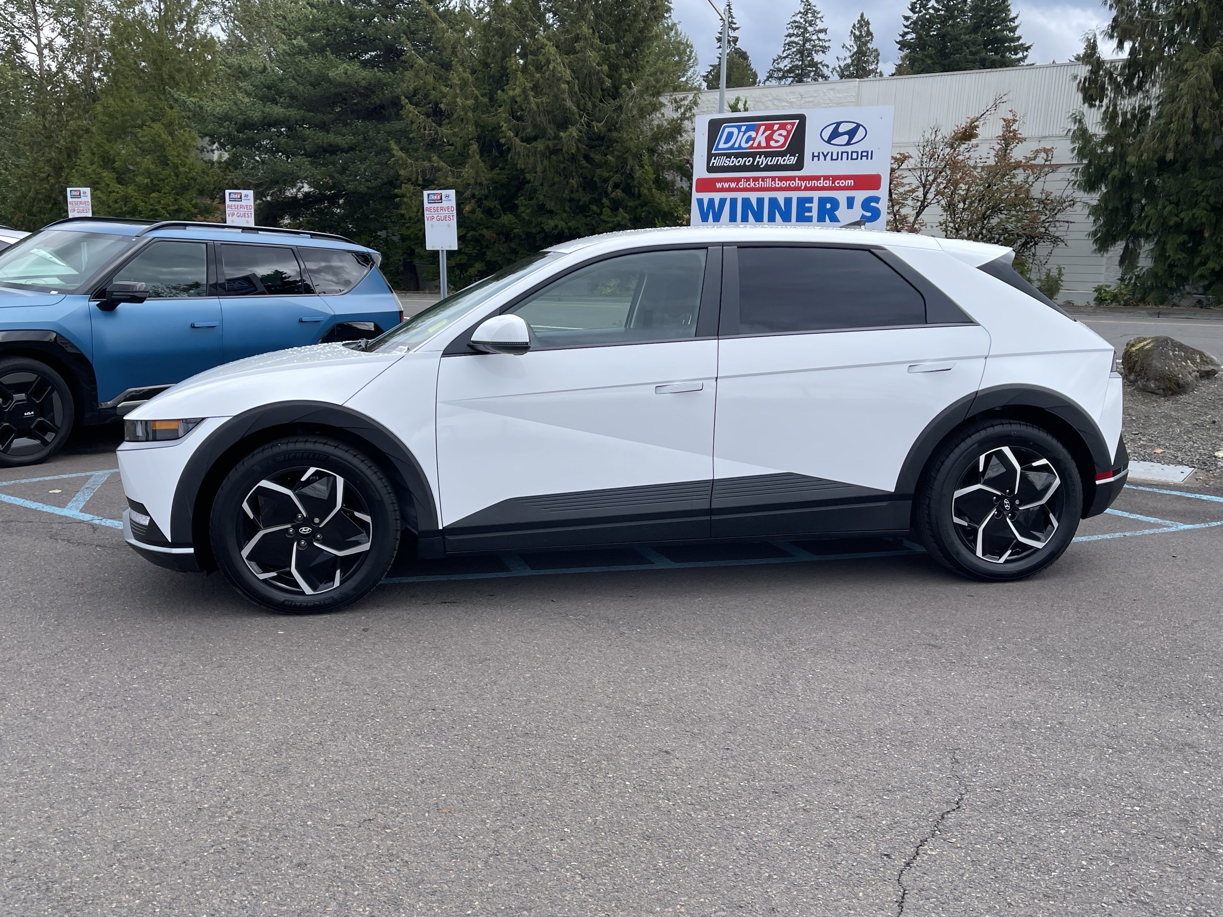 Certified 2024 Hyundai Ioniq 5 SE AWD/4WD image 2
