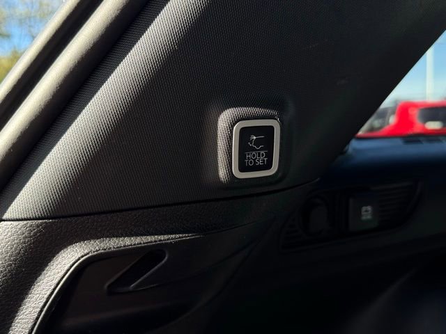 Certified 2022 Jeep Grand Cherokee L Laredo image 12