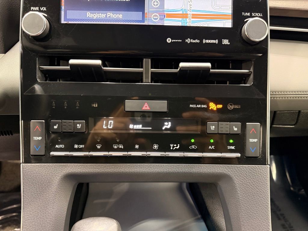 Used 2019 Toyota Avalon Limited w/ All Weather Liner Package FWD image 18