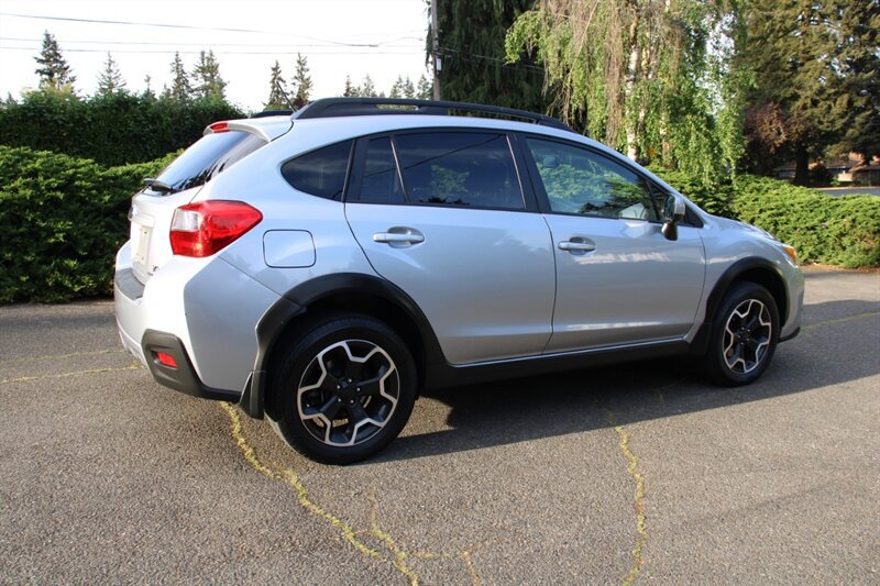 Used 2014 Subaru Crosstrek 2.0i Limited w/ Popular Package #2 AWD/4WD image 3
