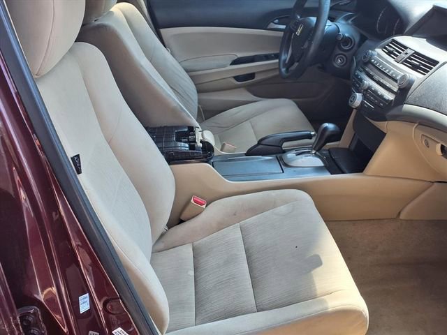 Used 2012 Honda Accord LX image 9