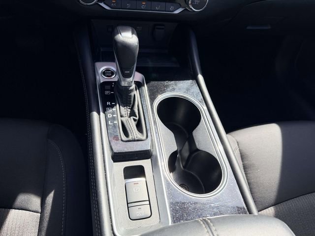 Used 2024 Nissan Altima 2.5 SV w/ SV Premium Package image 24
