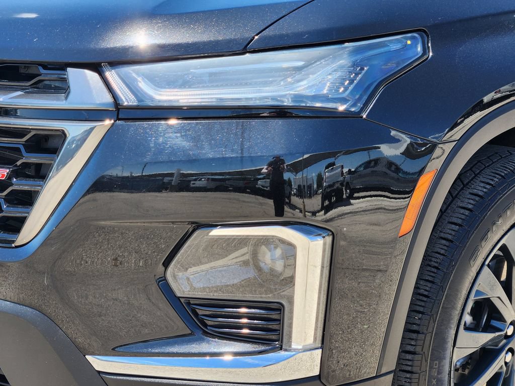 Certified 2023 Chevrolet Traverse RS FWD image 8