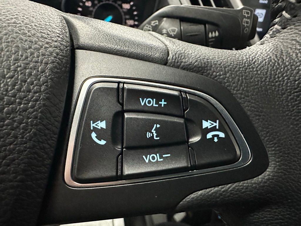 Used 2019 Ford Escape SEL image 20