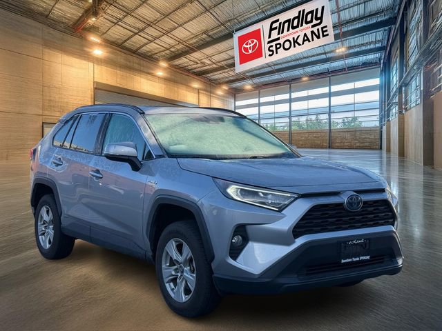 Used 2019 Toyota RAV4 XLE image 3