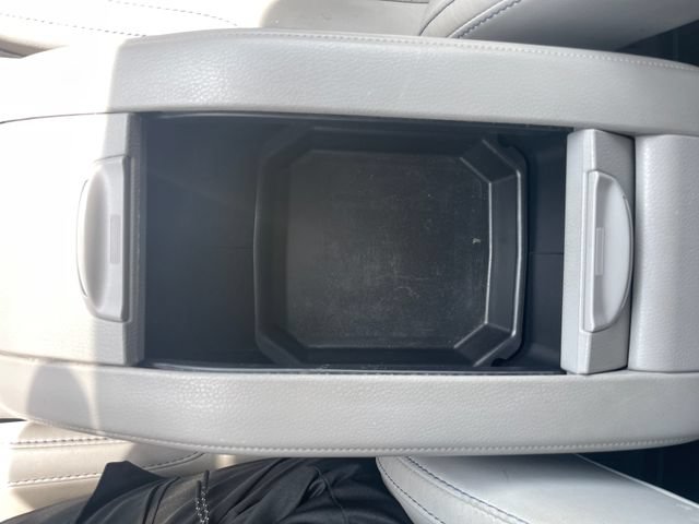 Used 2016 Toyota Highlander XLE AWD/4WD image 17