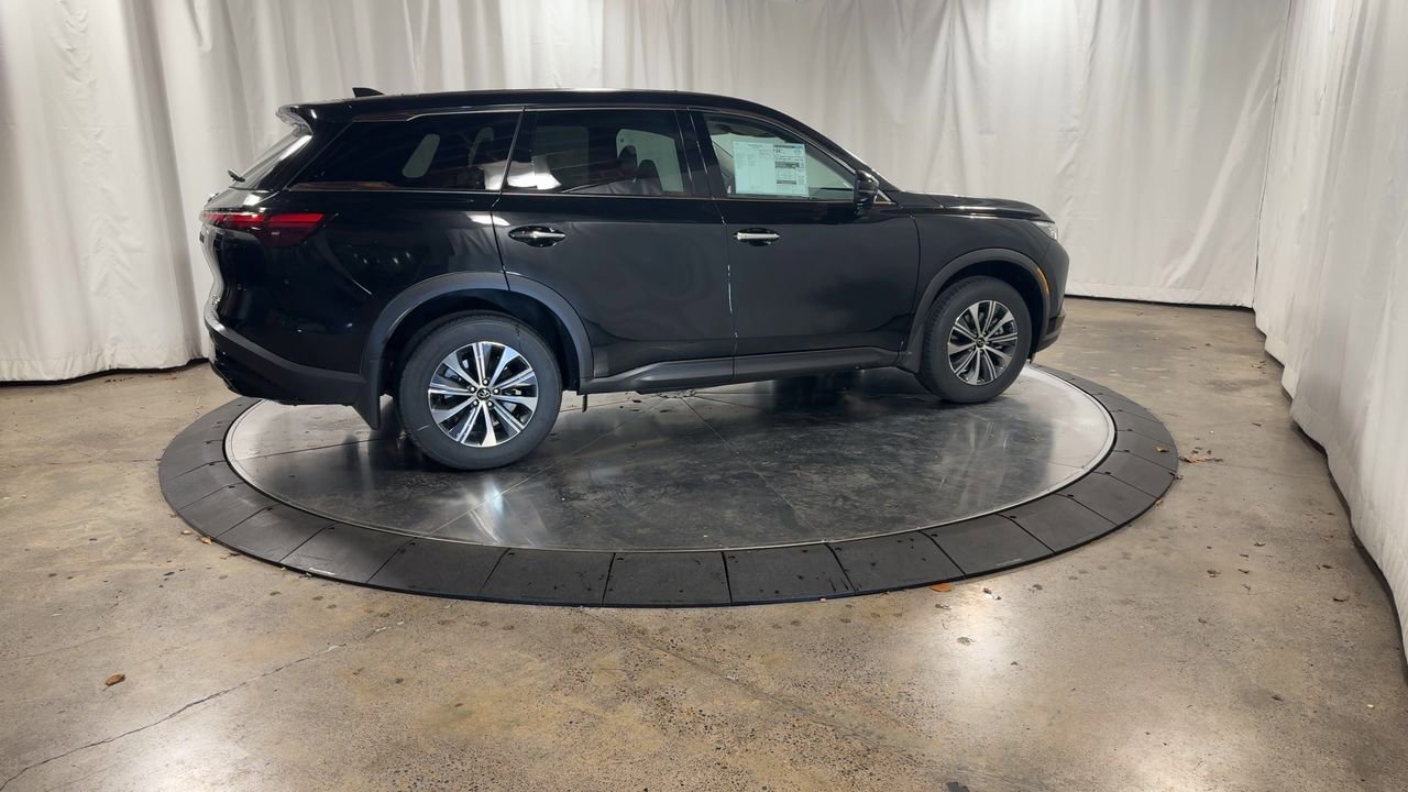 Certified 2025 INFINITI QX60 Pure image 2