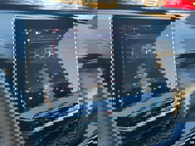 New 2026 Jeep Compass Latitude w/ Sun and Sound Group image 52