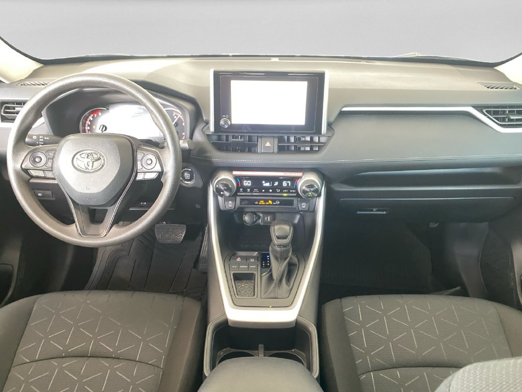 Used 2025 Toyota RAV4 XLE FWD image 14