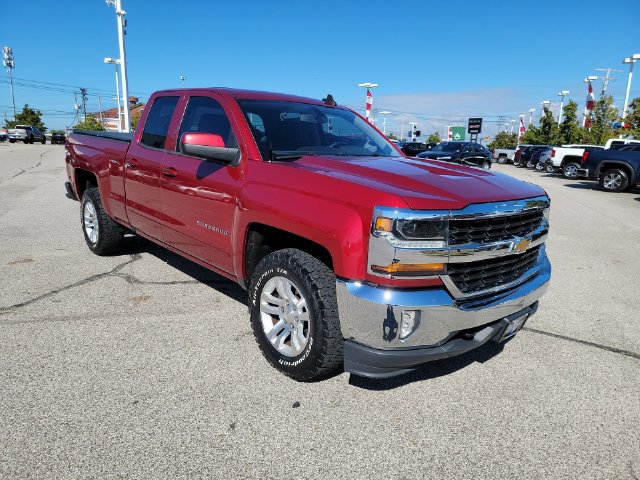 Certified 2019 Chevrolet Silverado 1500 LT w/ All Star Edition AWD/4WD image 11