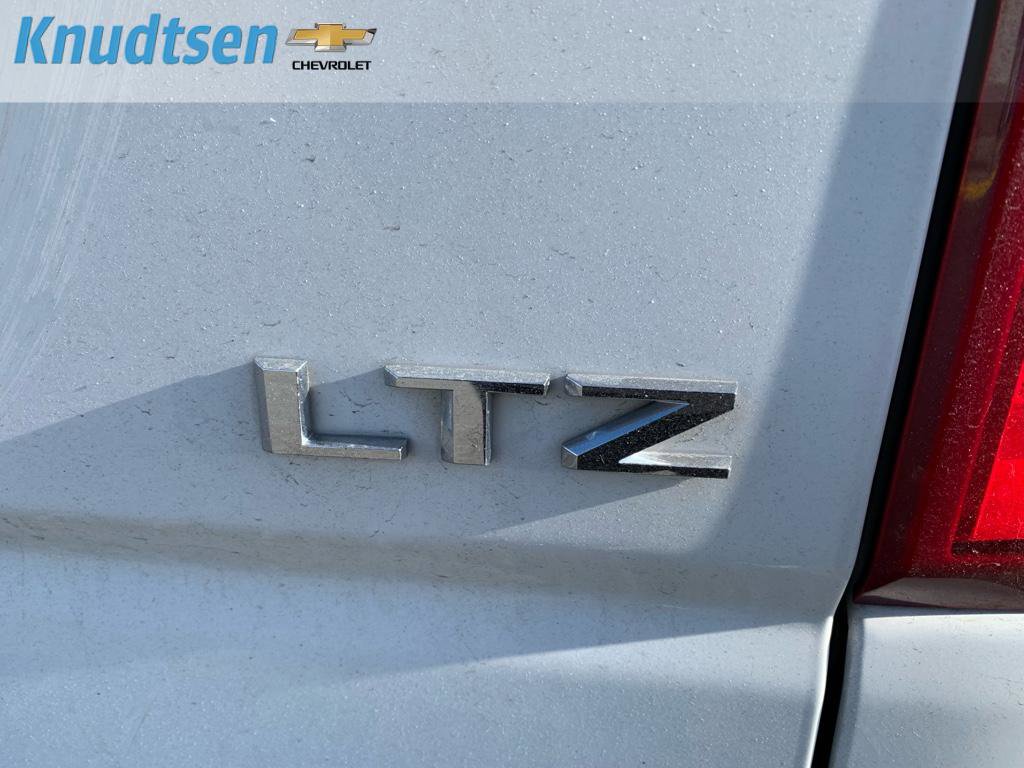 Used 2022 Chevrolet Silverado 2500 LTZ w/ LTZ Plus Package image 9