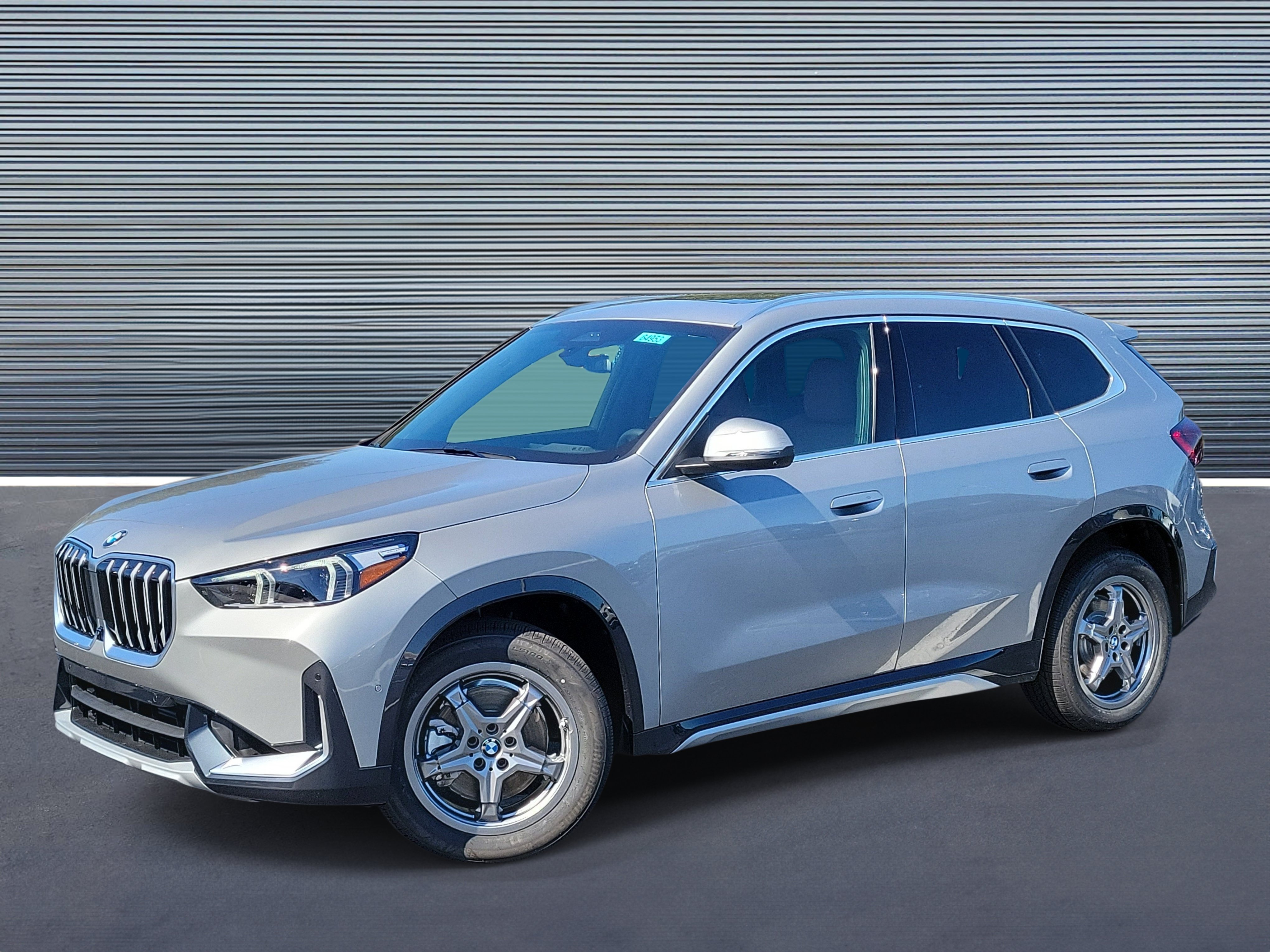 New 2027 BMW X1 xDrive28i w/ Technology Package AWD/4WD 360° Tour