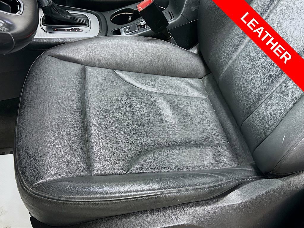 Used 2017 Audi Q3 2.0T Premium Plus w/ Premium Plus Package AWD/4WD image 20